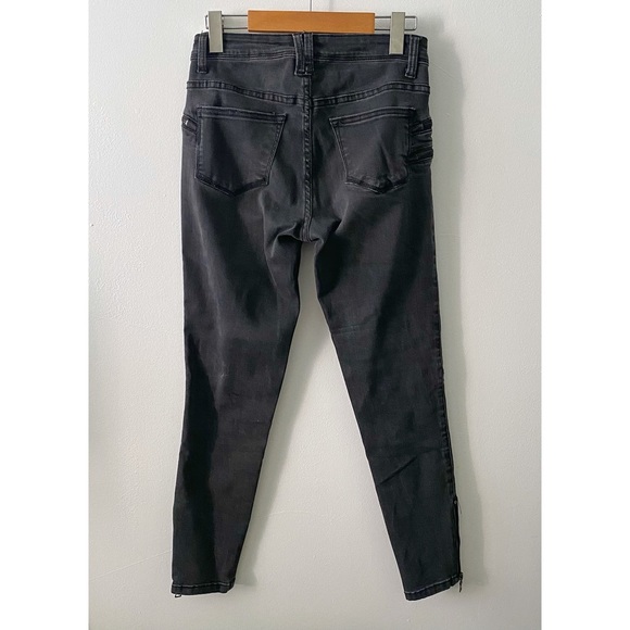 Zipper Detail Stretchy Skinny Jeans - Picture 5 of 8